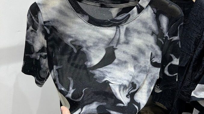 เสื้อยืดแขนสั้น คอกลม พิมพ์ลายหมึกมัดย้อม สไตล์เกาหลี สําหรับผู้หญิง เสื้อยืดแขนสั้น คอกลม พิมพ์ลายหมึกมัดย้อม สไตล์เกาหลี สําหรับผู้หญิง